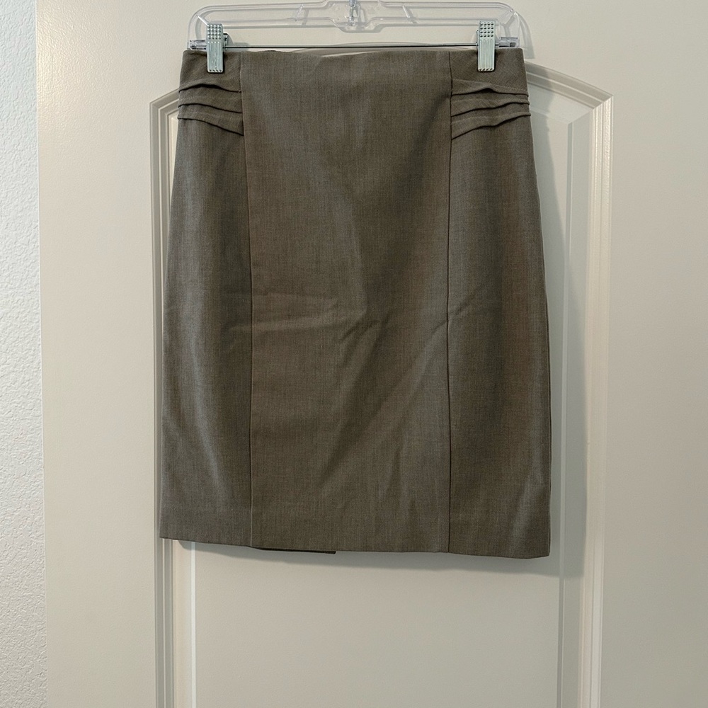 Express Pleated Pencil Skirt for Work